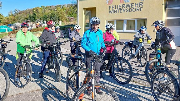 Radabschluss_Pelmberg_12.10.2024__1002__Feuerwehrhaus_Wintersdorf_.JPG  